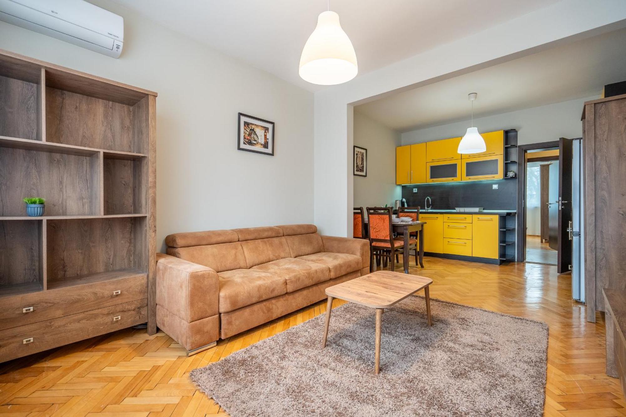 Pirotska 2-Bedroom 100M2 Apartment In Sofia Center Экстерьер фото